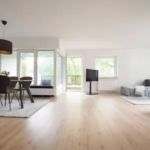  Apartment Großzügige 2-zimmer-wohnung Mit Balkon Deutschland